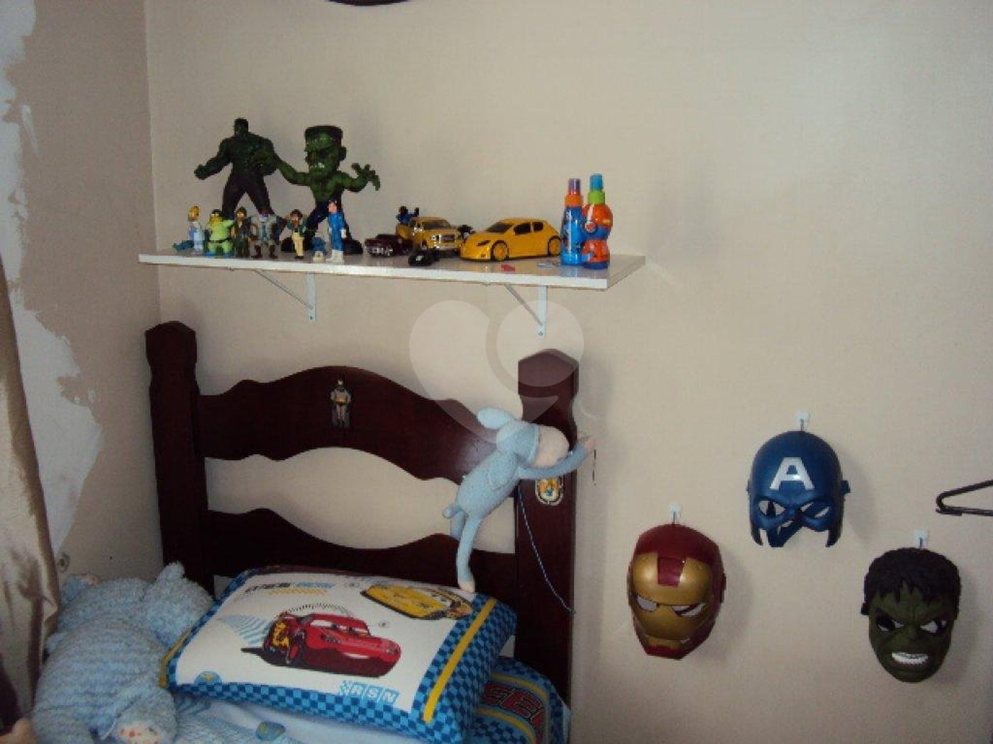 Sobrado à venda com 3 quartos, sendo 1 suíte, em Parque Peruche, São Paulo, SP