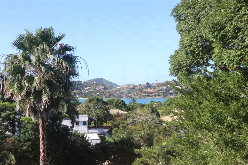 Casa à venda com 6 suítes em Ferradura, Armação dos Búzios, RJ