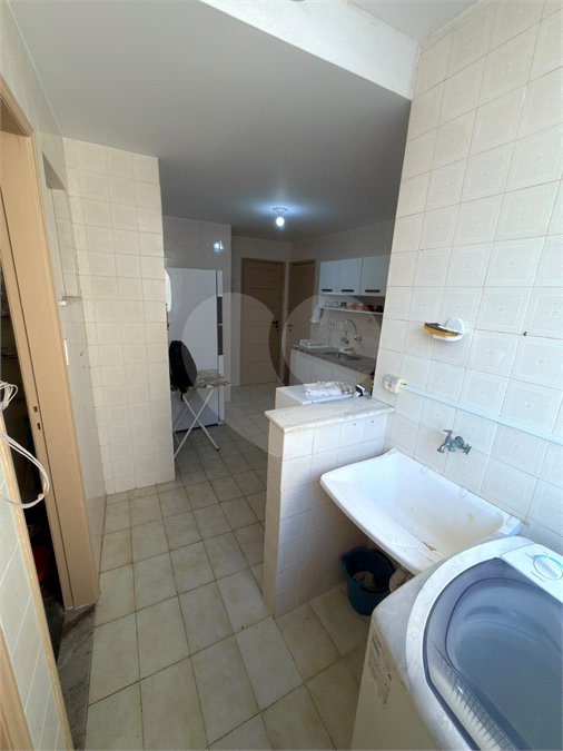 Cobertura à venda com 4 quartos, sendo 2 suítes,  em Braga, Cabo Frio, RJ