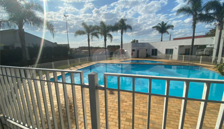 Casa à venda com 2 quartos no condomínio Terra Nova, São Carlos - SP