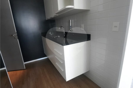 Apartamento à venda ou para alugar com 1 suíte em Sumarezinho, São Paulo, SP
