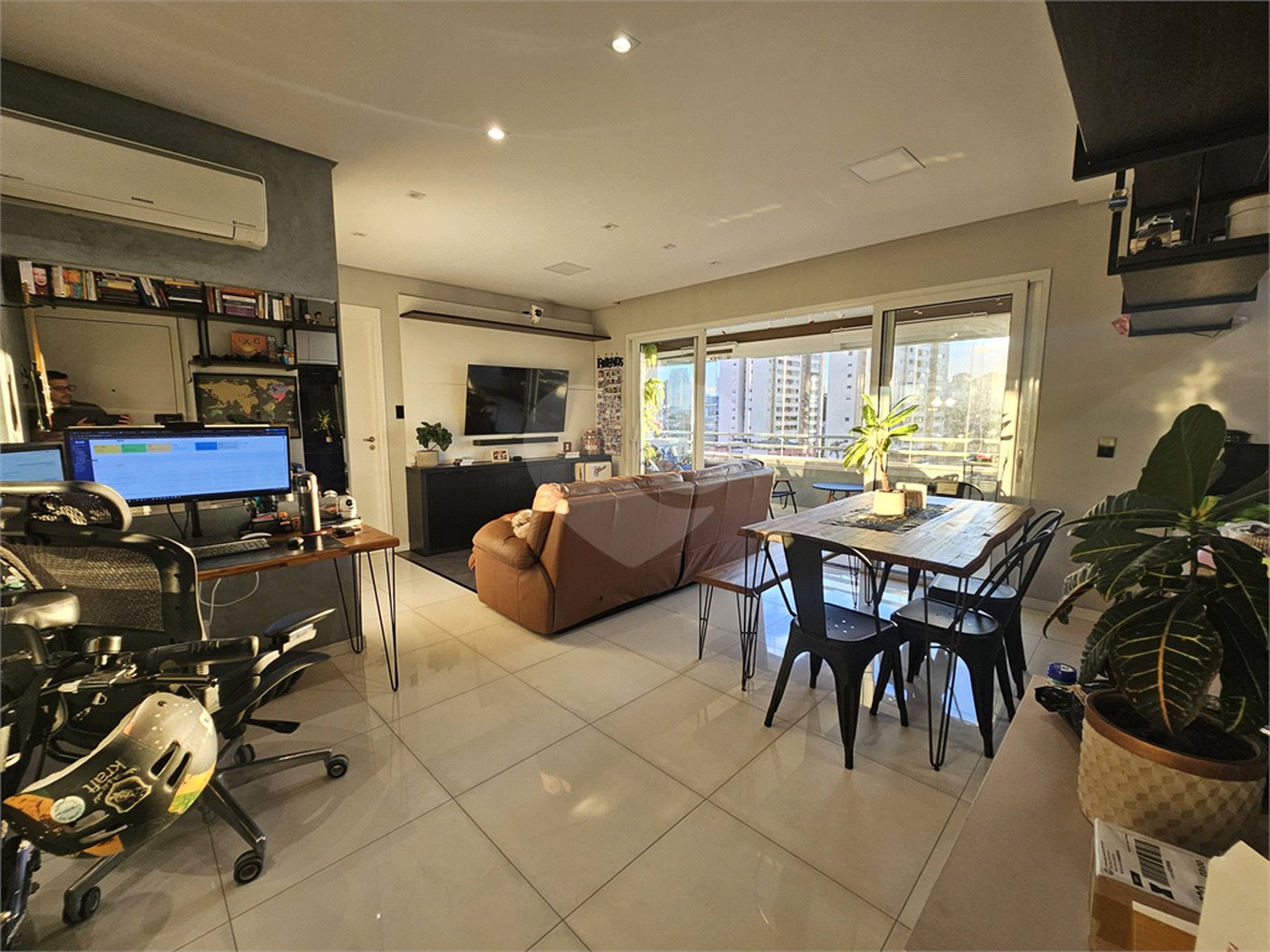 Apartamento à venda com 2 quartos, sendo 1 suíte,  em Tatuapé, São Paulo, SP
