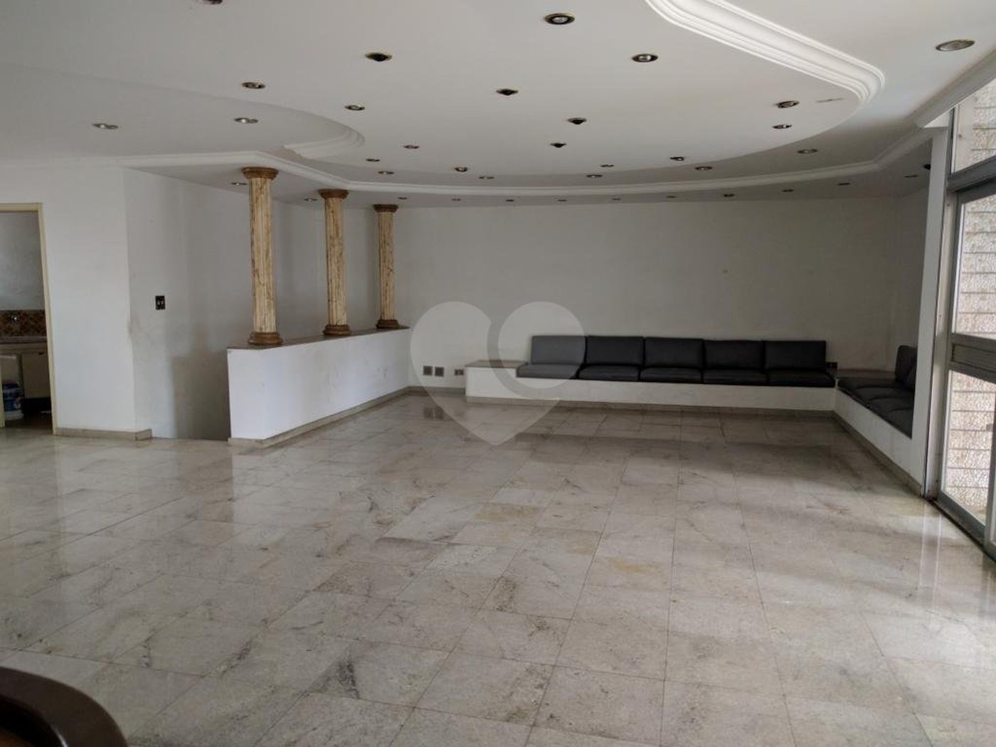 Casa à venda com 4 quartos, sendo 2 suítes, em Brooklin Velho, São Paulo, SP