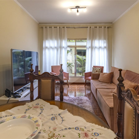 Casa à venda com 5 quartos, sendo 1 suíte, em Vila Nova Conceição, São Paulo, SP