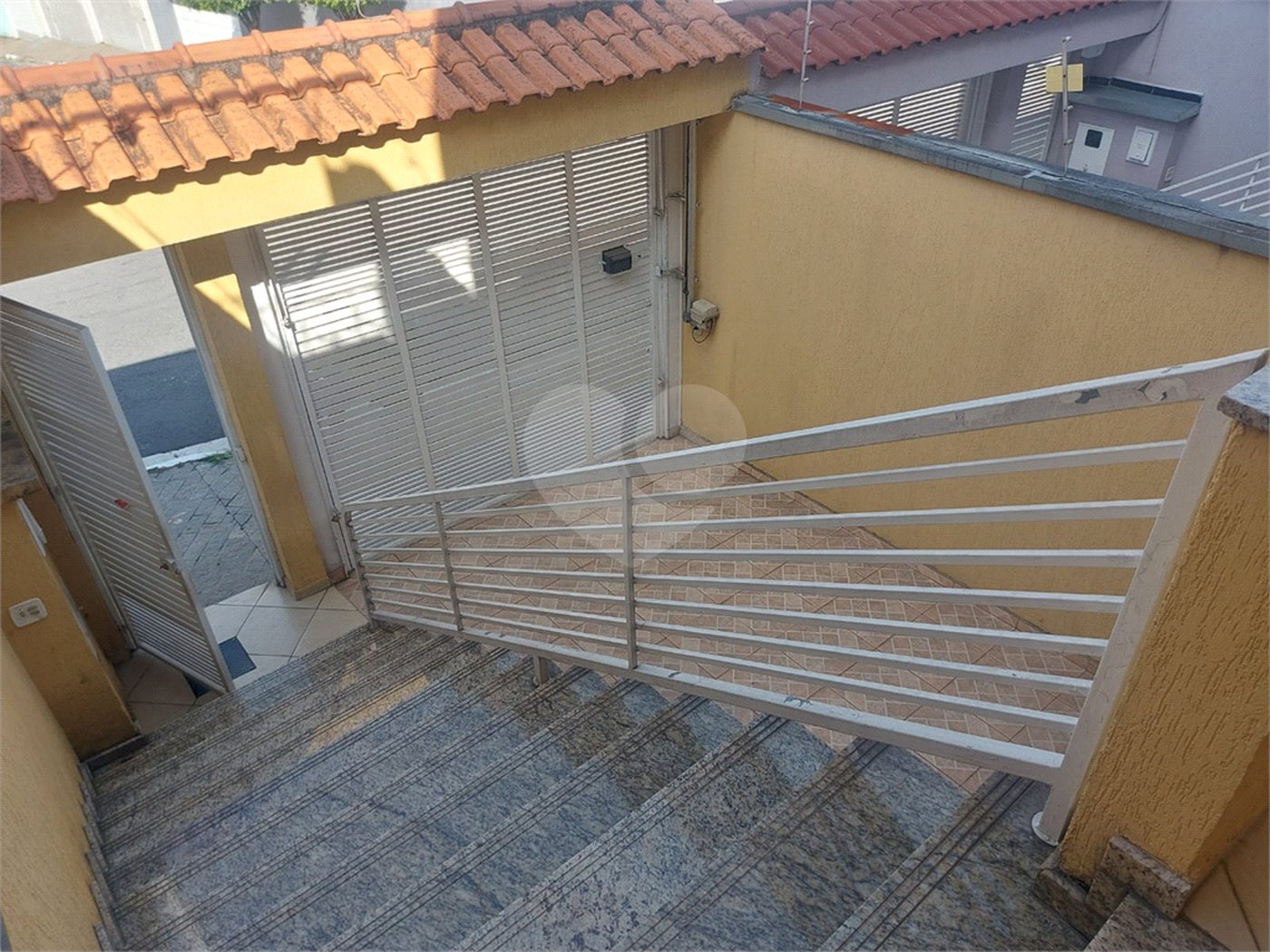 Sobrado à venda com 3 quartos, sendo 1 suíte, em Tremembé, São Paulo, SP
