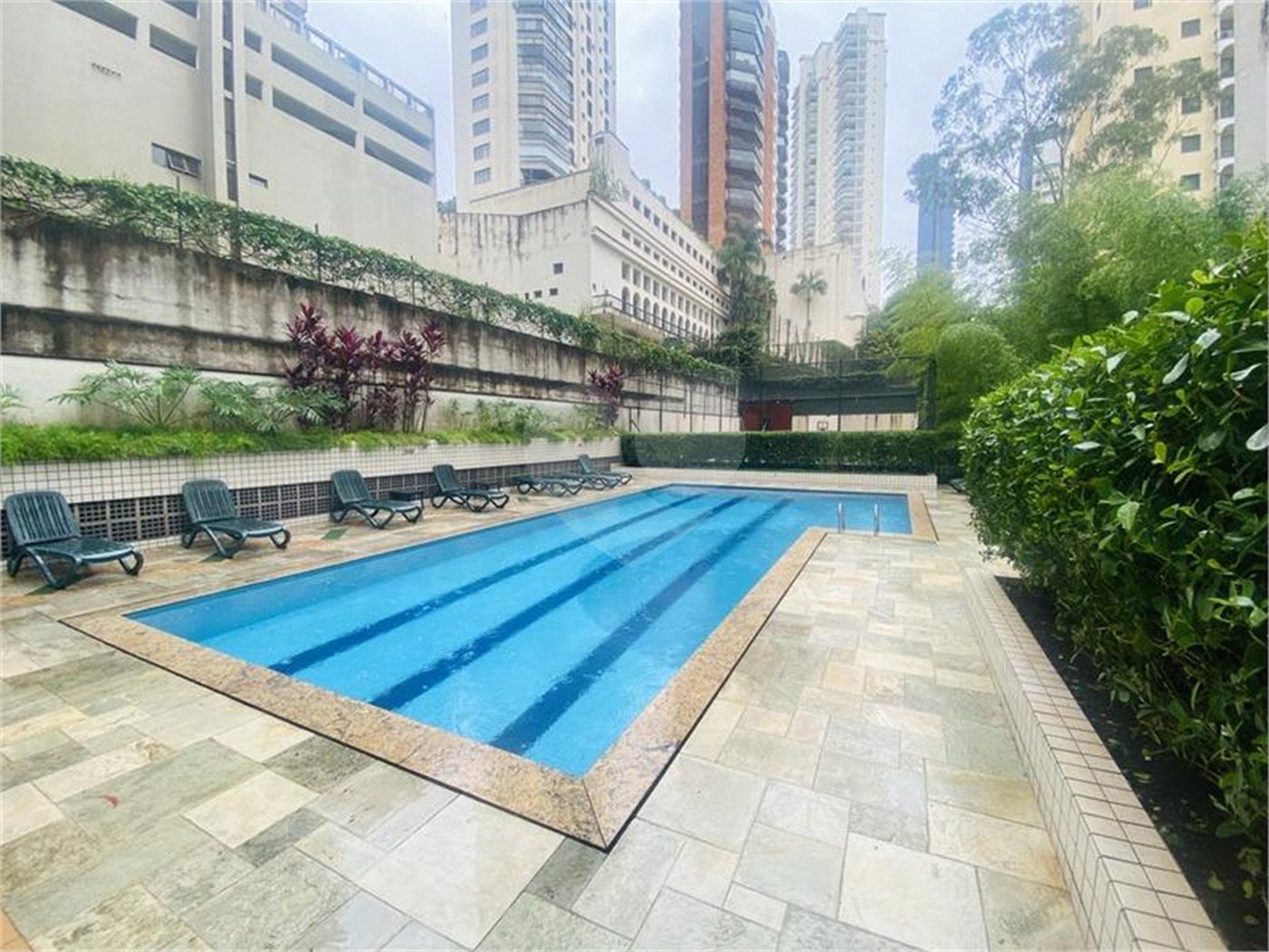 Apartamento à venda com 2 quartos, sendo 1 suíte, em Vila Suzana, São Paulo, SP