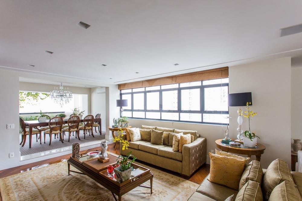 Apartamento à venda com 3 suítes em Campo Belo, São Paulo, SP