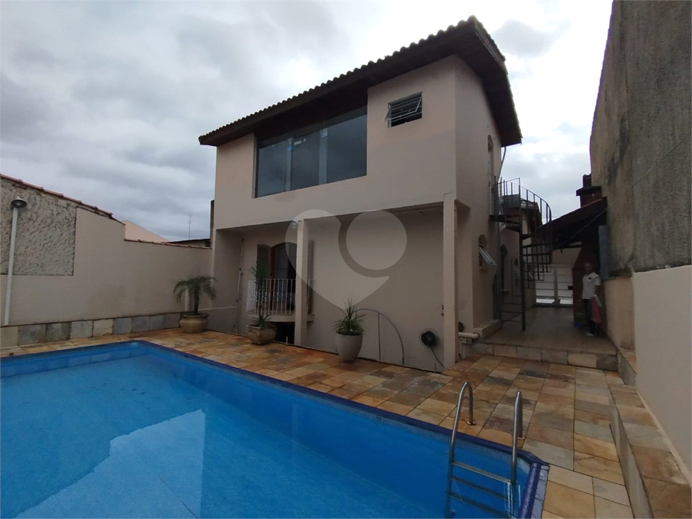 Casa à venda com 3 quartos, sendo 1 suíte, em Jardim Leocádia, Sorocaba, SP