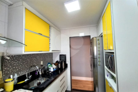 Apartamento à venda com 3 quartos, sendo 1 suíte, em Jardim Luísa, São Paulo, SP