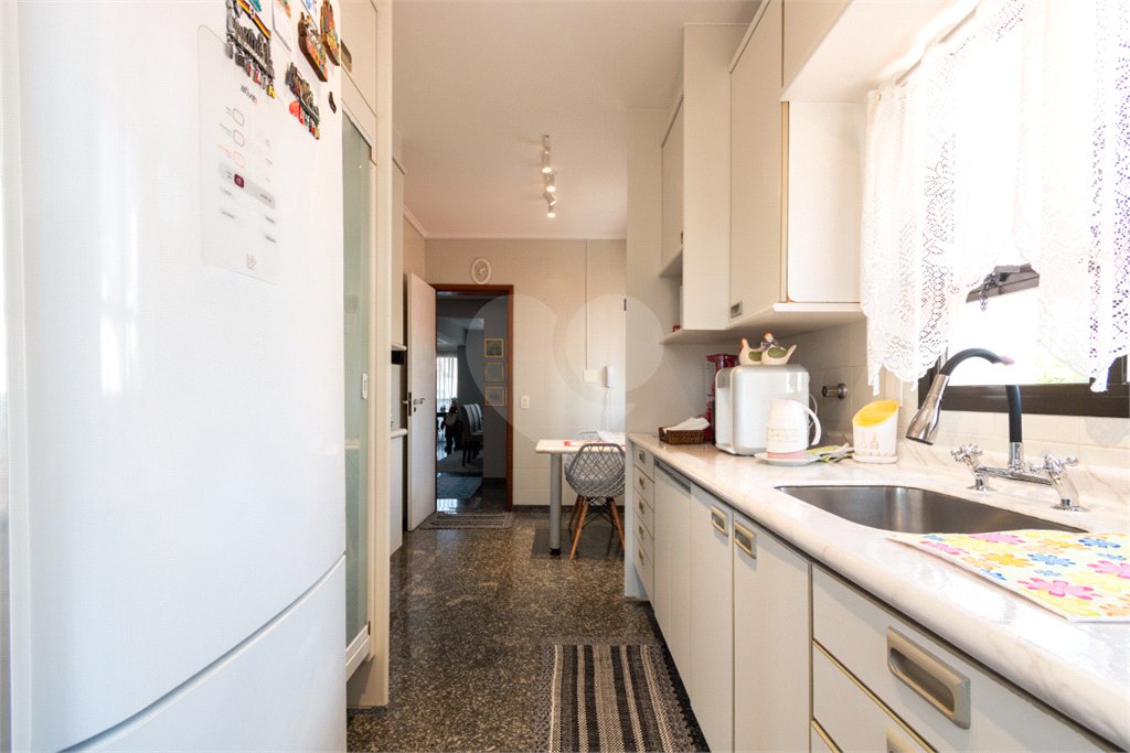 Apartamento à venda com 3 suítes em Jardim Anália Franco, São Paulo, SP