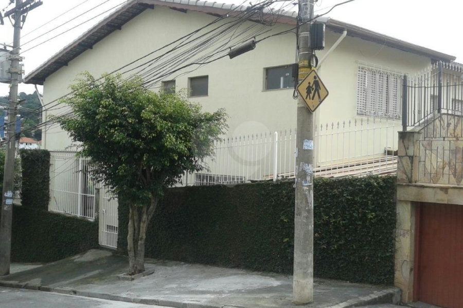 Sobrado à venda com 3 quartos, sendo 1 suíte, em Tremembé, São Paulo, SP