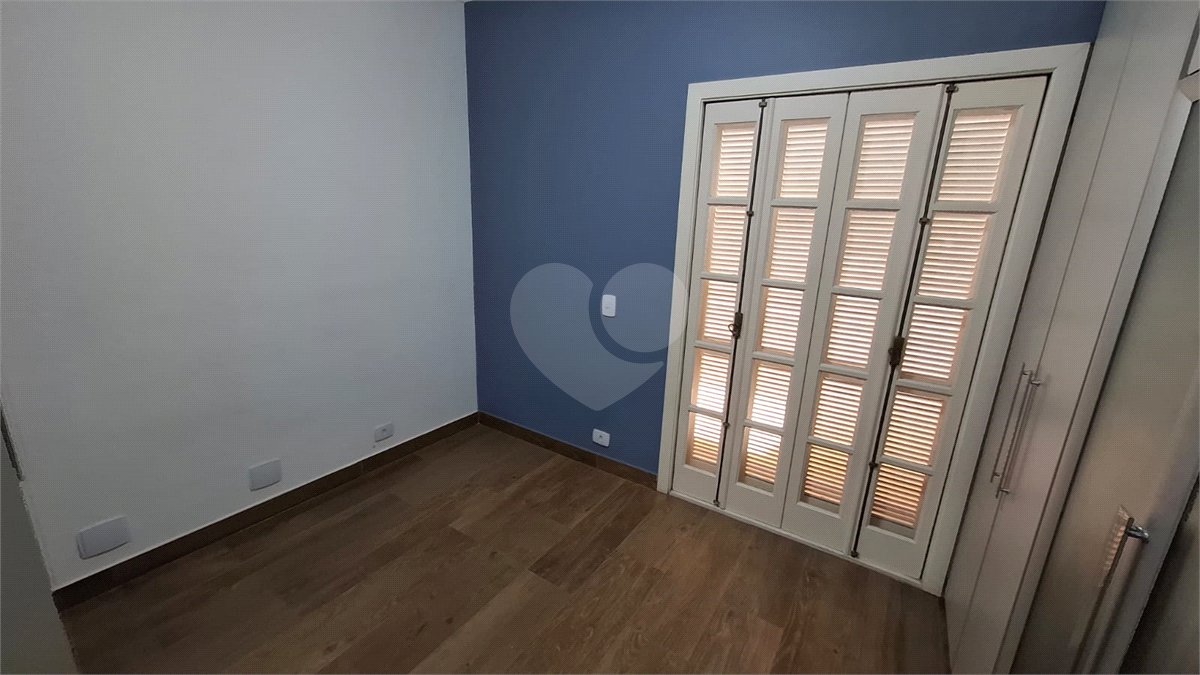 Casa à venda com 2 suítes no condomínio Village Palmas, São Paulo - SP