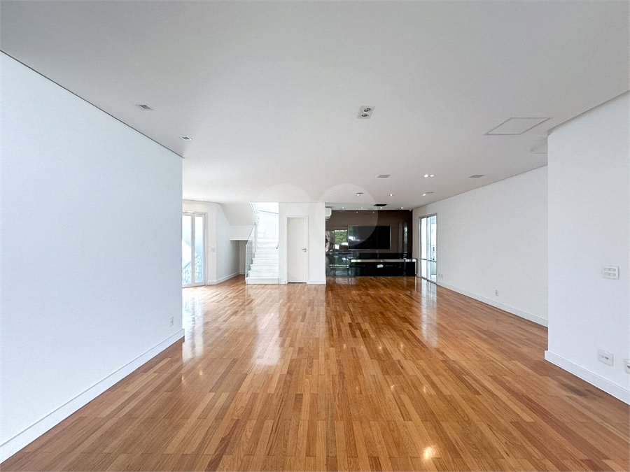 Casa à venda com 4 suítes no condomínio Quadra Real Campo Belo, São Paulo - SP