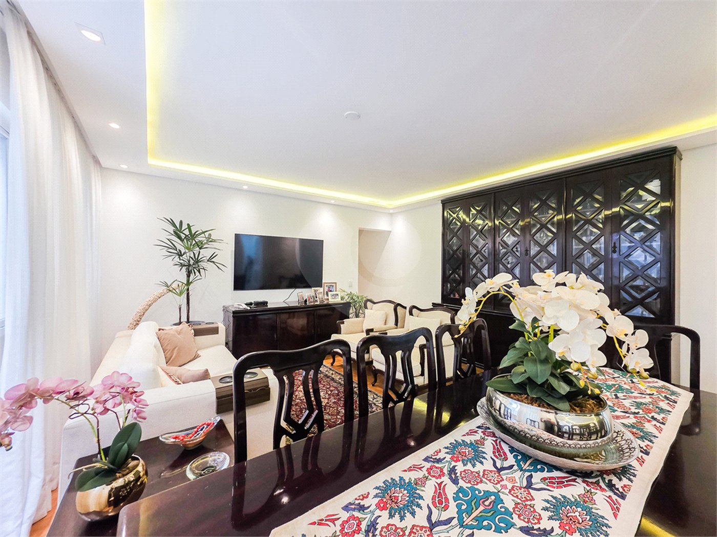 Apartamento à venda com 3 quartos, sendo 1 suíte, em Jardim Paulista, São Paulo, SP