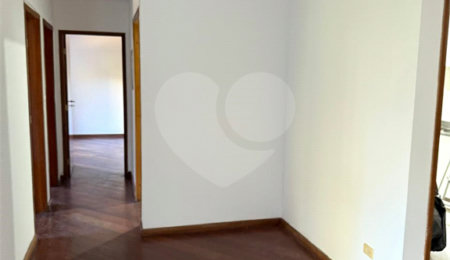 Apartamento à venda com 3 quartos, sendo 1 suíte,  em Campestre, Santo André, SP