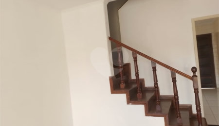 Sobrado à venda com 2 quartos em Vila Campestre, São Paulo, SP