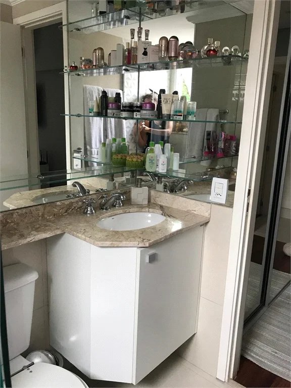 Apartamento à venda com 3 quartos, sendo 1 suíte, em Lar São Paulo, São Paulo, SP