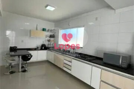 Casa à venda com 2 quartos, sendo 1 suíte, no condomínio Altos da Serra Iv - São José dos Campos - Sp, São José dos Campos - SP