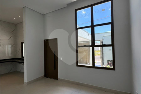 Casa à venda com 3 quartos, sendo 1 suíte, em Jardim Bom Sucesso, Indaiatuba, SP