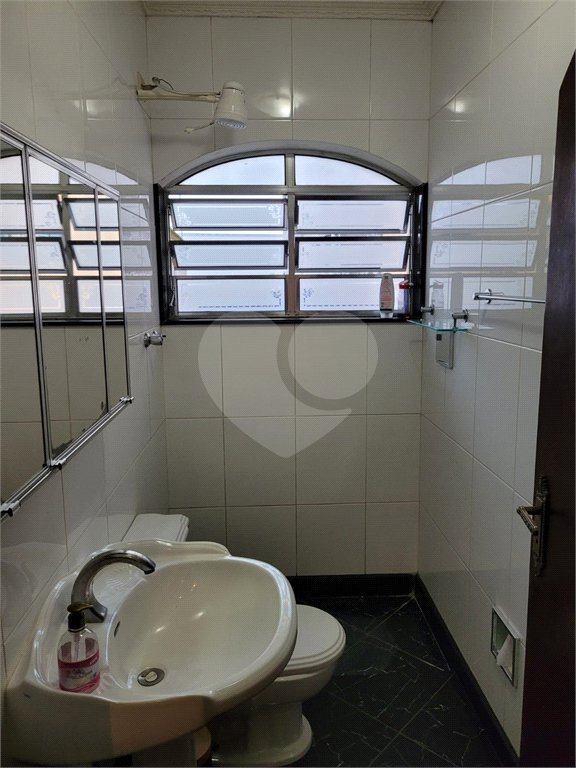 Casa à venda com 4 quartos, sendo 2 suítes,  em Vila Bela Flor, Mogi das Cruzes, SP