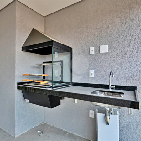 Apartamento à venda com 4 quartos, sendo 2 suítes,  em Jardim das Acácias, São Paulo, SP