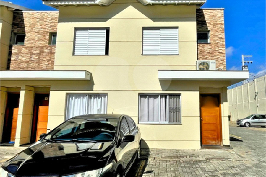 Casa à venda com 2 quartos, sendo 1 suíte,  no condomínio Reserva da Cantareira, São Paulo - SP