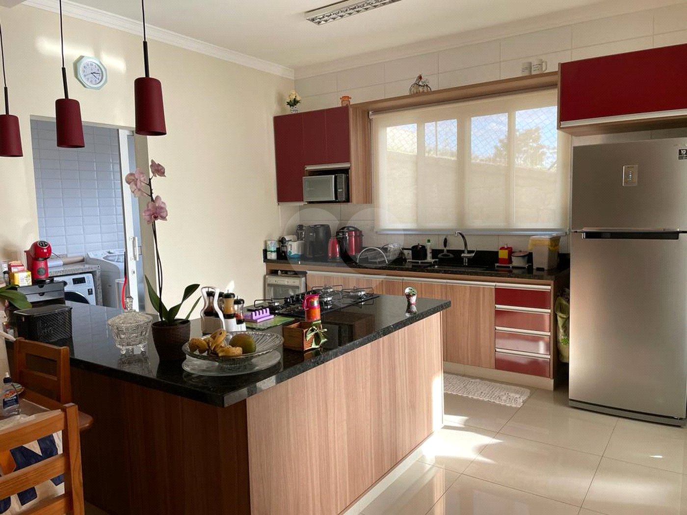 Casa à venda com 3 quartos, sendo 1 suíte, no condomínio Vila Hipica Ii, Vinhedo - SP
