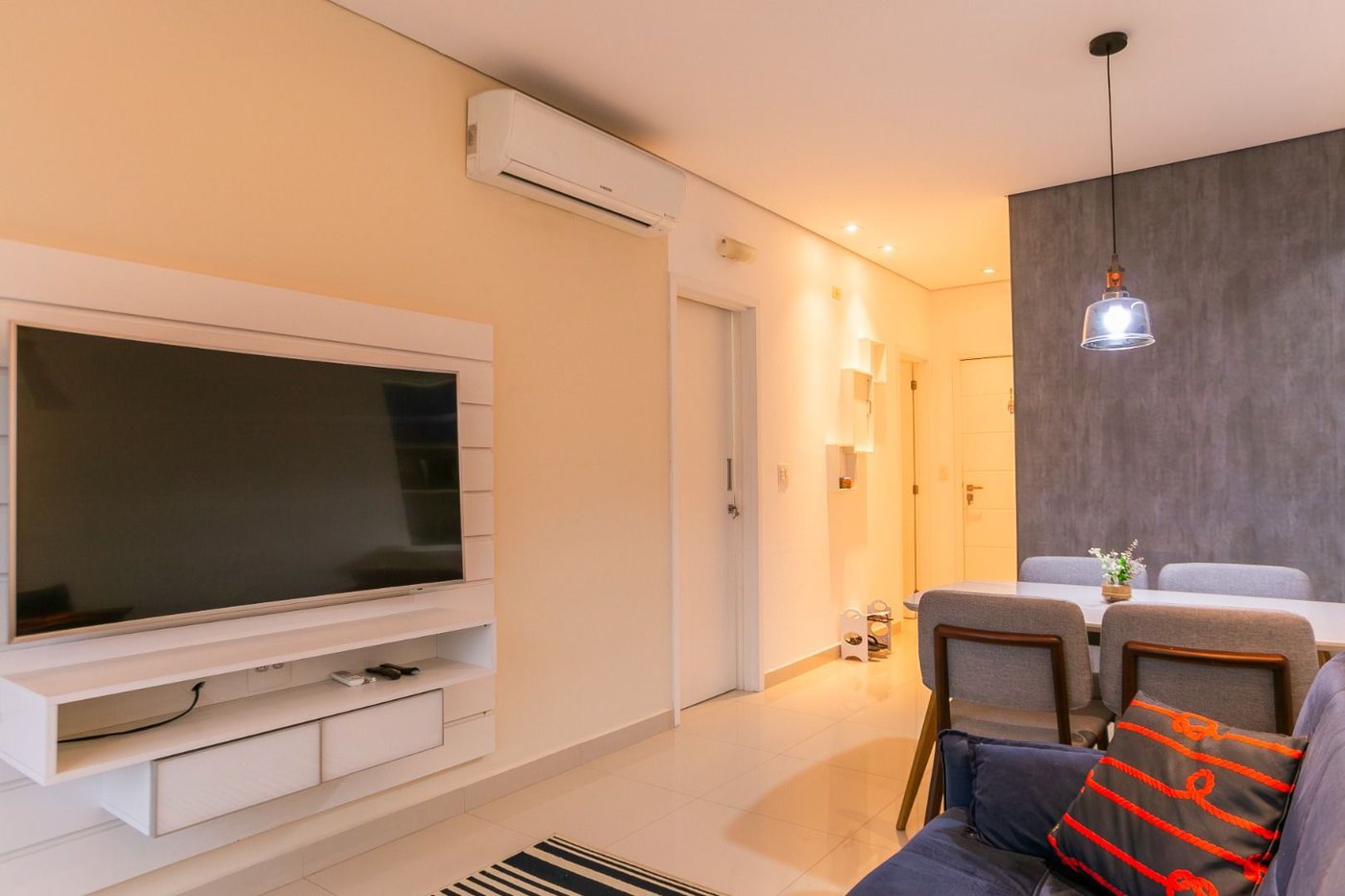 Apartamento com 1 dormitório à venda, 55 m² por R$ 735.000,00 - José Menino - Santos/SP