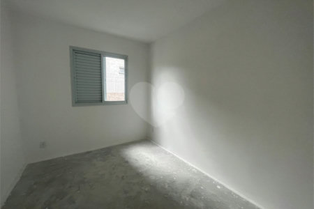 Casa à venda com 2 quartos no condomínio Severa, São Paulo - SP