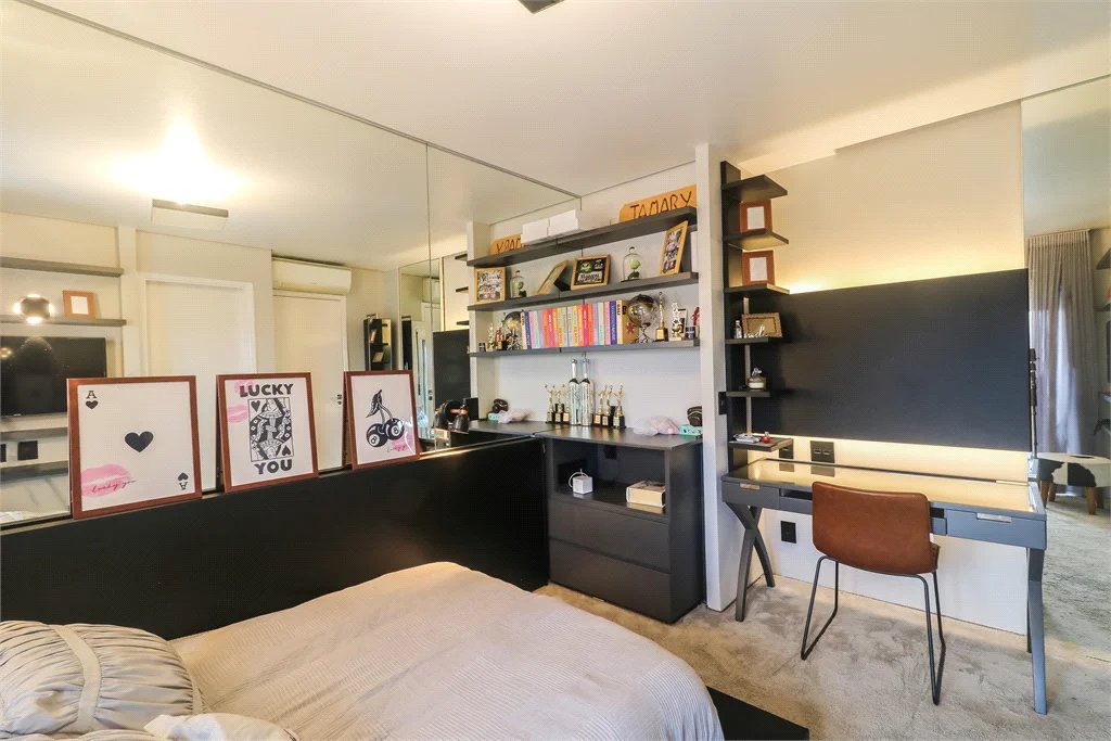 Apartamento à venda com 3 suítes em Cidade Monções, São Paulo, SP