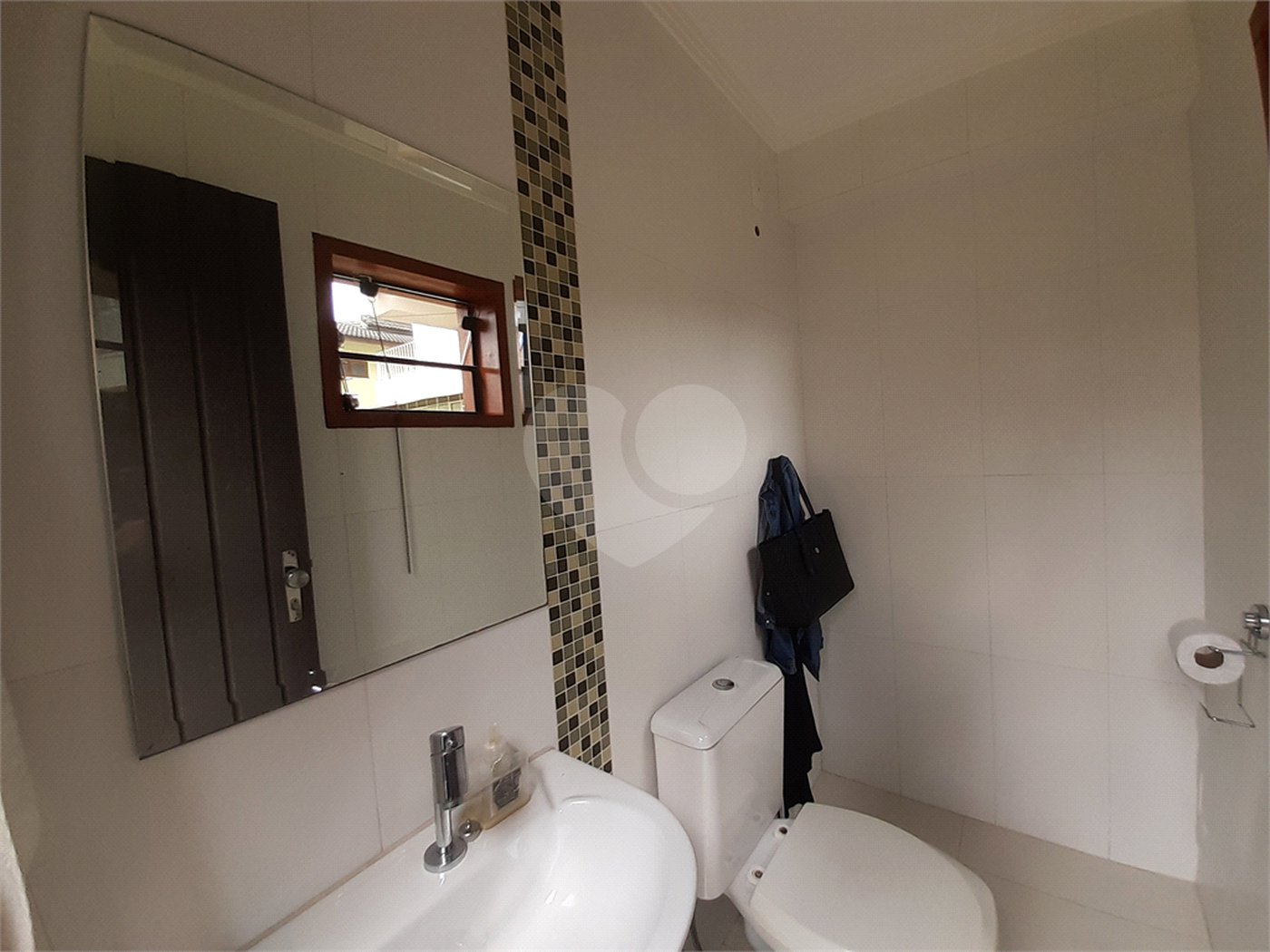 Casa à venda com 4 quartos, sendo 2 suítes,  em Jardim Floresta, São Paulo, SP
