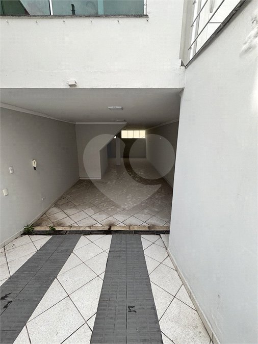 Sobrado à venda com 3 quartos, sendo 1 suíte, em Vila Invernada, São Paulo, SP