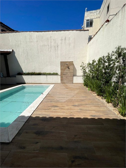 Casa Térrea à venda com 5 quartos, sendo 2 suítes, em Campo Grande, Rio de Janeiro, RJ