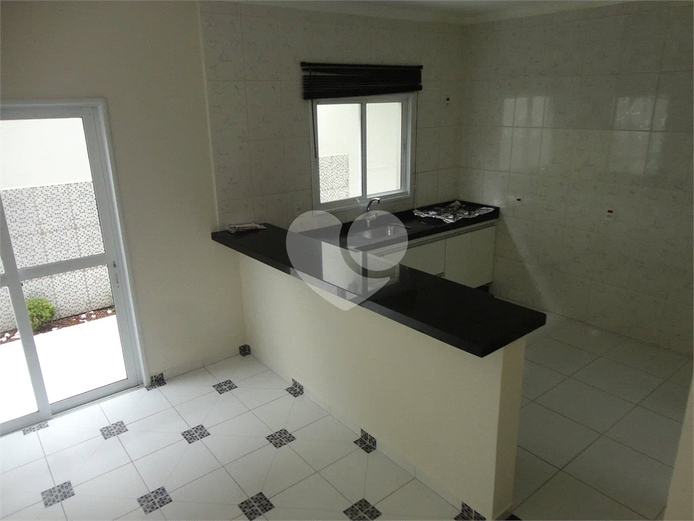 Casa de Vila à venda com 3 suítes em João Xxiii, Vinhedo, SP