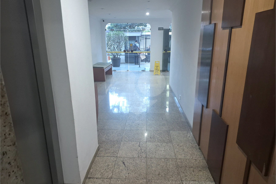 Apartamento à venda com 2 quartos em Vila Madalena, São Paulo, SP
