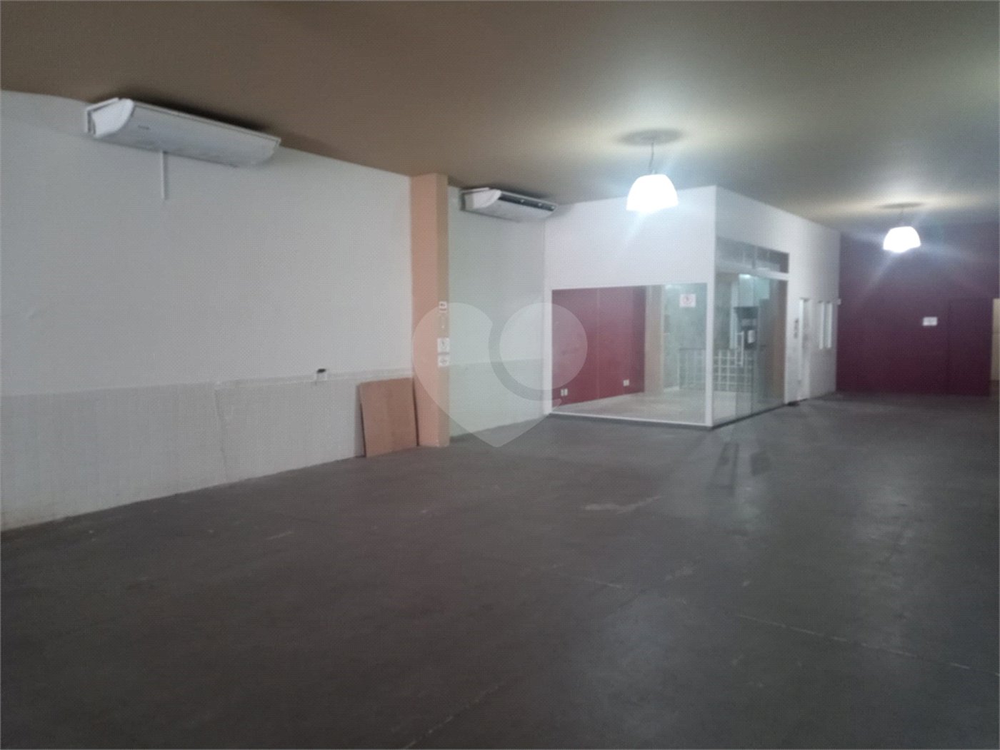 Salão Comercial à venda ou para alugar em Marambaia, Vinhedo, SP