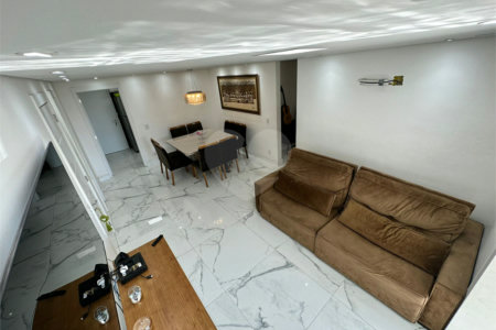 Apartamento à venda com 4 quartos, sendo 1 suíte, em Jardim Vazani, São Paulo, SP