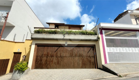 Sobrado à venda com 3 suítes no Centro, Osasco, SP