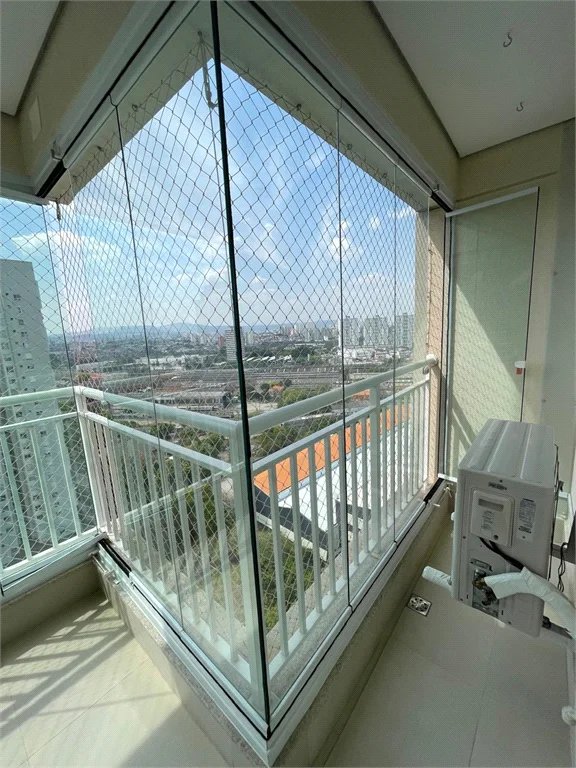 Apartamento à venda com 2 quartos, sendo 1 suíte, em Vila Anastácio, São Paulo, SP