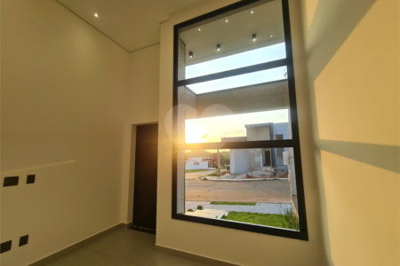 Casa à venda com 3 quartos, sendo 1 suíte, no condomínio Reserva Ipanema I, Sorocaba - SP