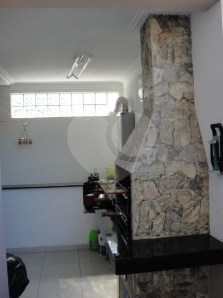 Sobrado à venda com 3 quartos, sendo 2 suítes, em Vila Mazzei, São Paulo, SP