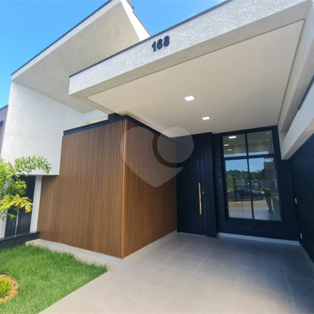 Casa à venda com 3 quartos, sendo 1 suíte, no condomínio Jardim Residencial Villagio Ipanema I, Sorocaba - SP