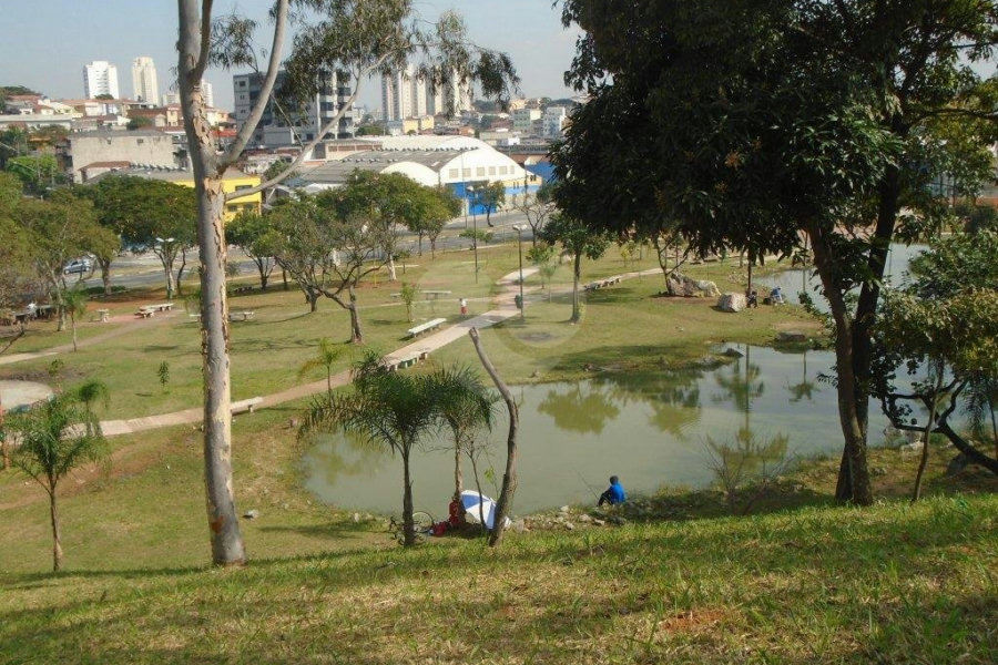 Sobrado à venda com 2 suítes em Parque Novo Mundo, São Paulo, SP