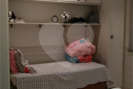 Casa à venda com 4 quartos, sendo 1 suíte, em Sacomã, São Paulo, SP