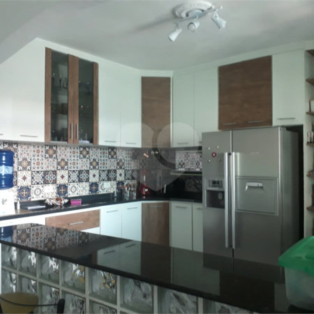 Casa à venda com 4 quartos, sendo 2 suítes, em Jardim Rosina, São Paulo, SP