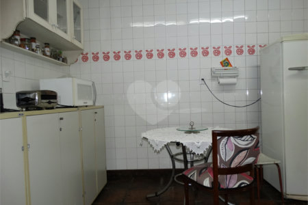 Apartamento à venda com 3 quartos, sendo 1 suíte, em Pinheiros, São Paulo, SP