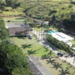 Chácara à venda com 4 quartos, sendo 1 suíte, em Luiz Fagundes, Mairiporã, SP