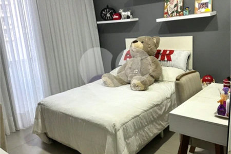 Casa à venda com 5 quartos, sendo 4 suítes, em Tijuca, Rio de Janeiro, RJ