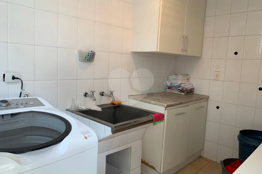 Sobrado à venda com 3 quartos, sendo 2 suítes,  em Tremembé, São Paulo, SP