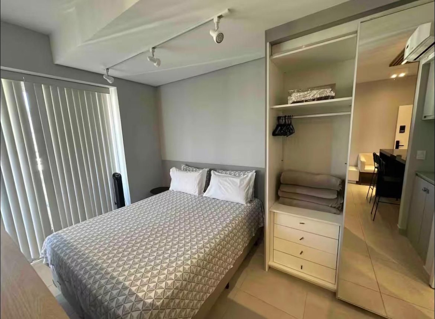 Apartamento com 1 dormitório à venda, 48 m² por R$ 900.000,00 - José Menino - Santos/SP